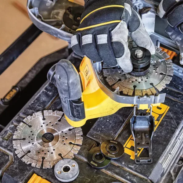 DEWALT Cordless 54V Wall Chaser | DCG200NT - Image 8