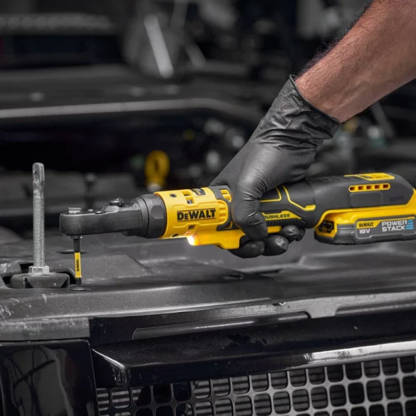 DEWALT 18V XR Brushless 1/4" & 3/8" Sealed Head Ratchet | DCF520N - Image 7